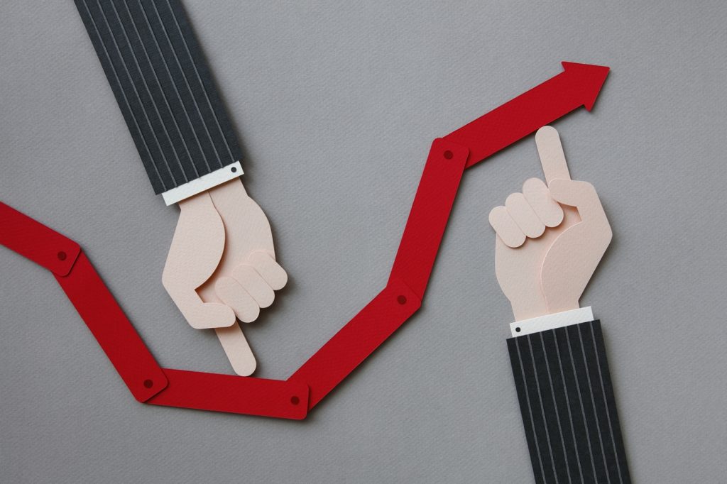Mortgage Digest: Fixed mortgage rates keep falling, but variable-rate pricing is on the rise