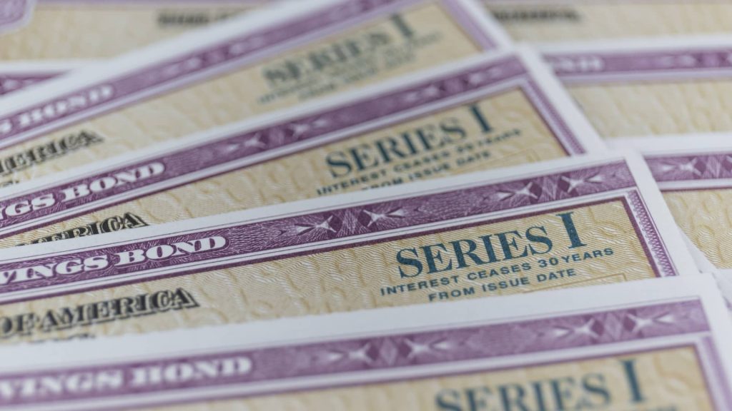 Series I bond rate is 3.98% through October 2025