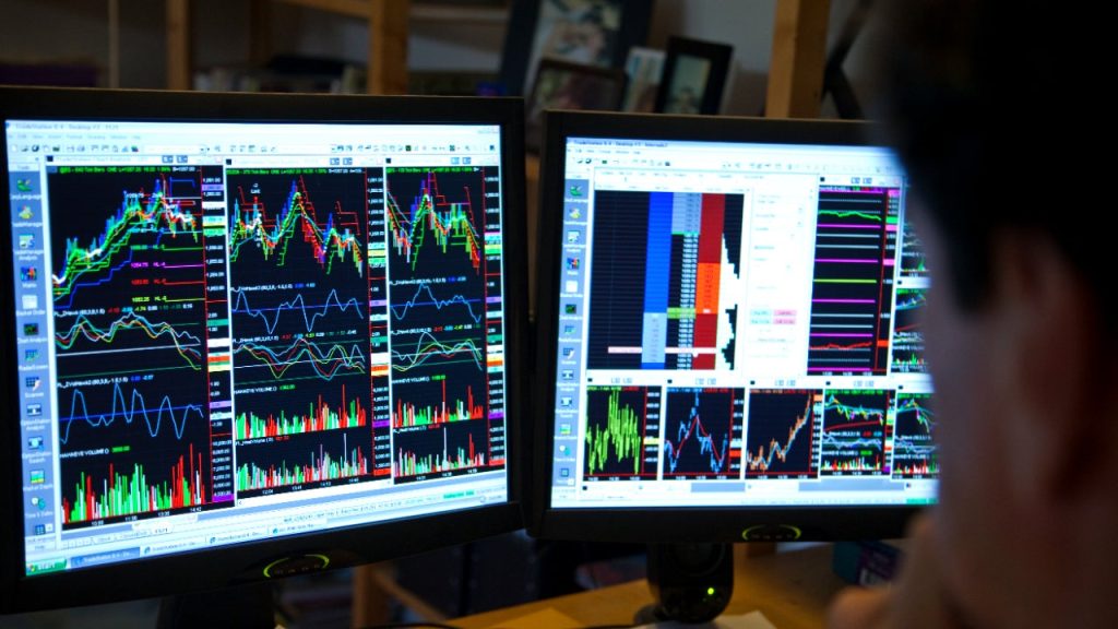 Investing vs. trading: Which is better for you?