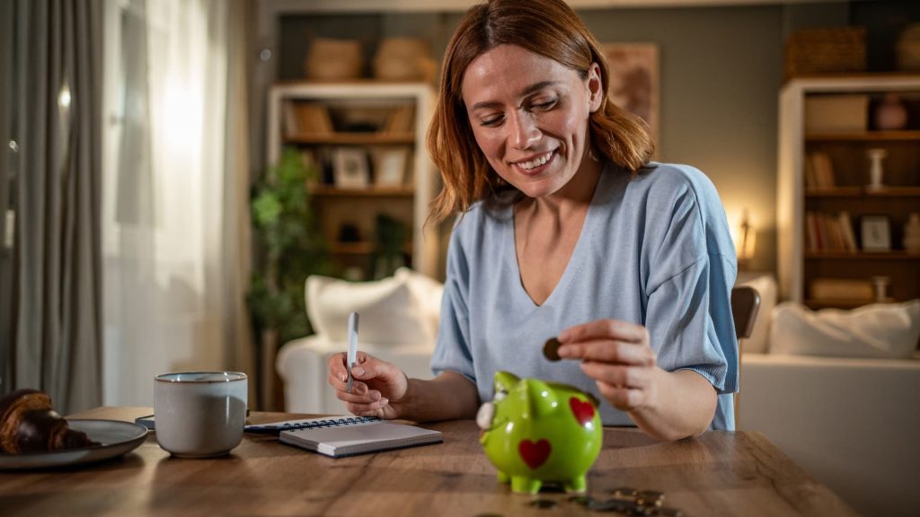 The average 401(k) savings rate is at record-high levels, report finds