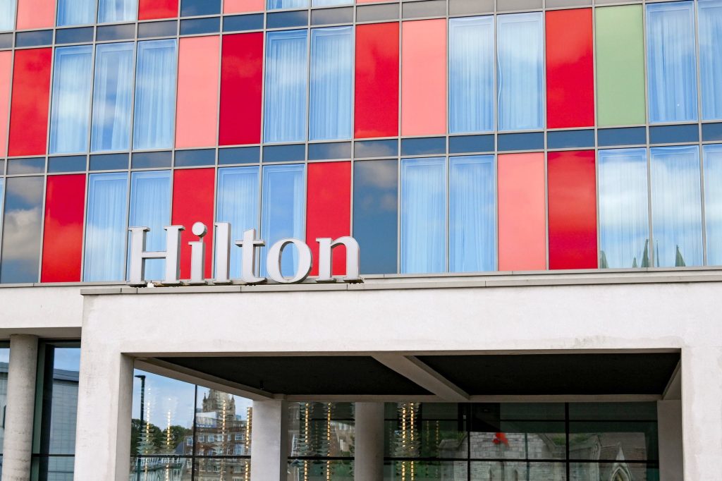 Hilton Honors American Express Card vs. Aspire