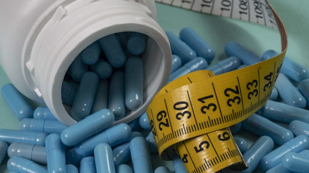 Airlines to save on fuel as weight-loss pills grow popular, Wall Street says