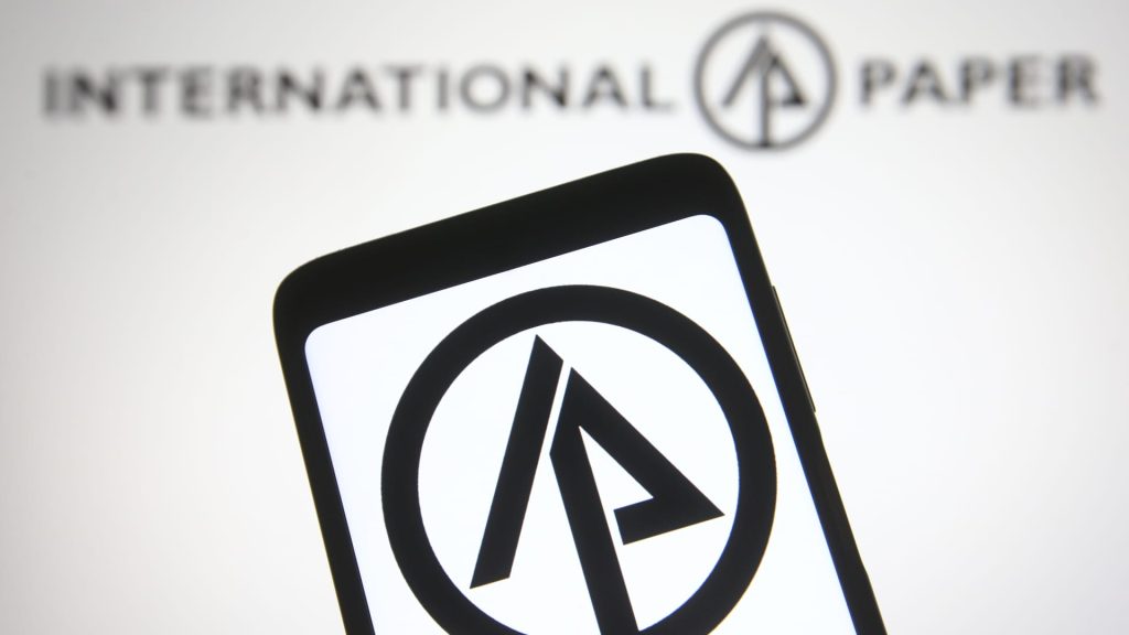 Stocks making the biggest moves midday: KKR, BX, CRWD, IP Stocks making the biggest moves midday: KKR, BX, CRWD, IP