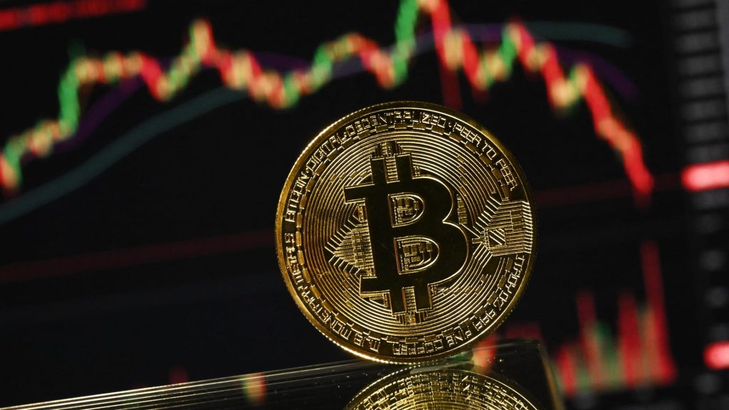 Bitcoin breaks below ,000 to lowest since November 2024 as heavy selling resumes Bitcoin breaks below ,000 to lowest since November 2024 as heavy selling resumes