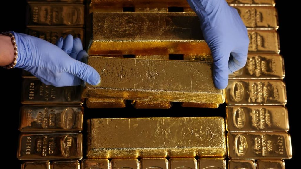 How much higher can gold rise? One investment bank says ,000 is a real possibility How much higher can gold rise? One investment bank says ,000 is a real possibility