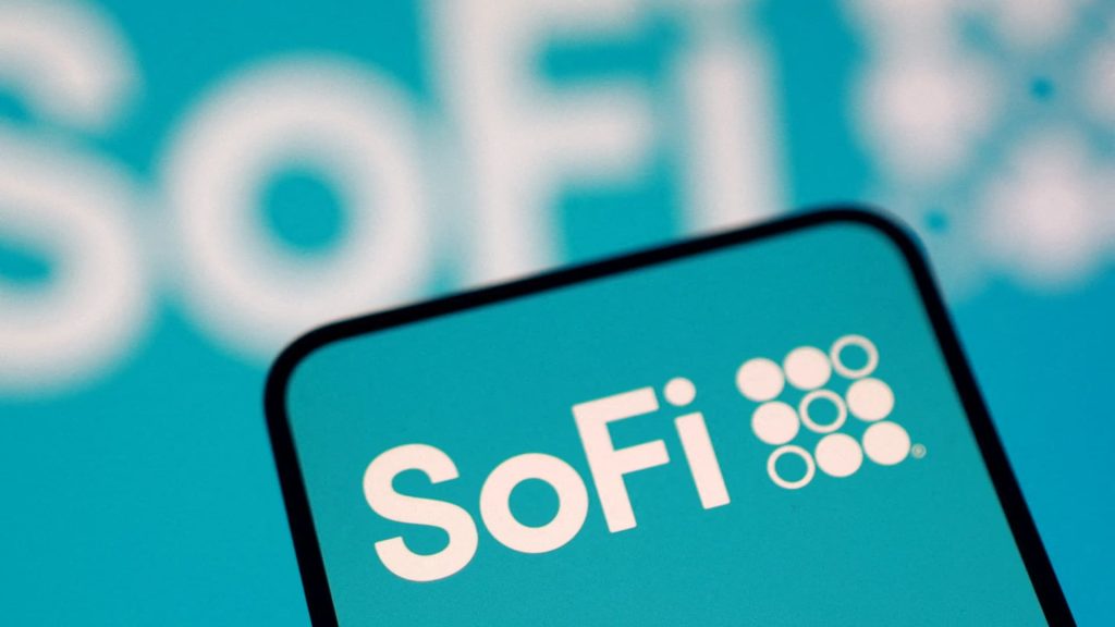 SoFi CEO defends decision to hold guidance steady